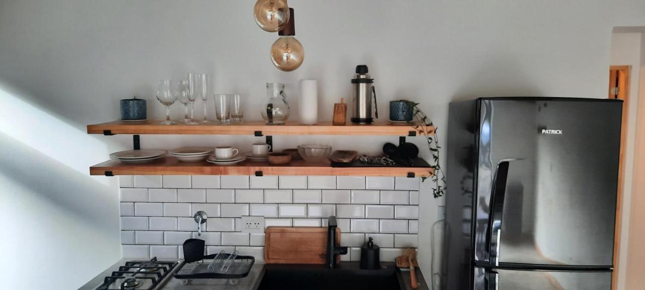 Casa De Invitados Con Parrilla Y Horno A Lena Ushuaia Eksteriør billede